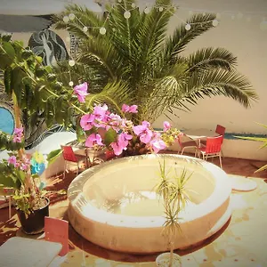 The White Butterfly Albergue Lagos