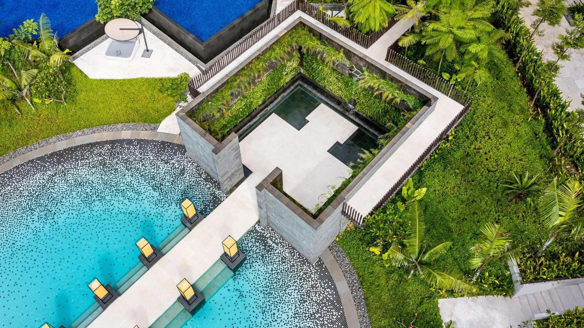 Renaissance Bali Nusa Dua Resort Hotel