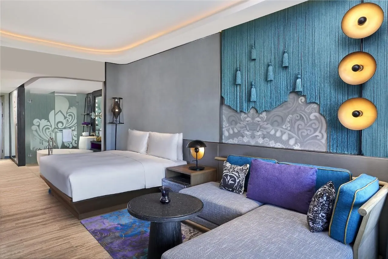 Отель Renaissance Bali Nusa Dua Resort