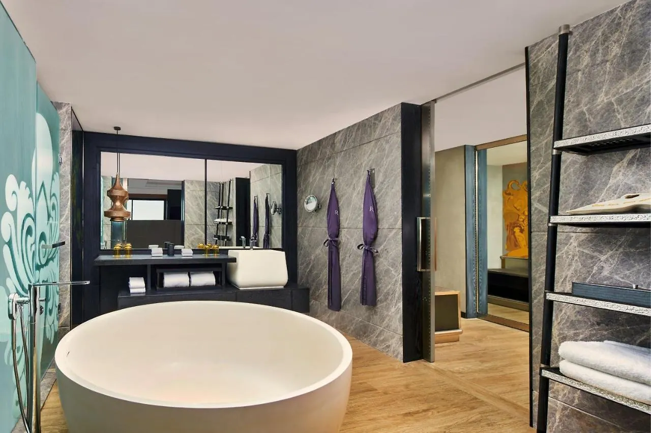 Отель Renaissance Bali Nusa Dua Resort