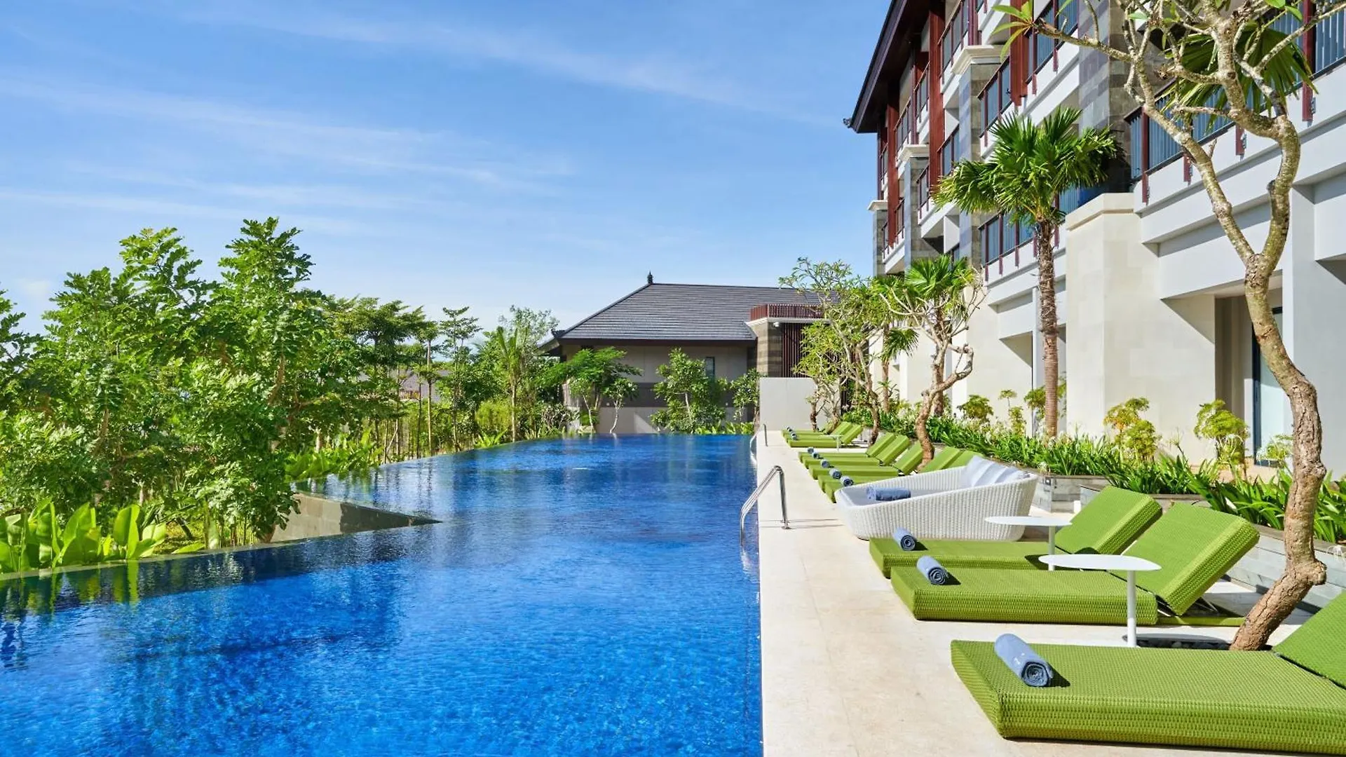 Renaissance Bali Nusa Dua Resort 5*, Нуса-Дуа Индонезия